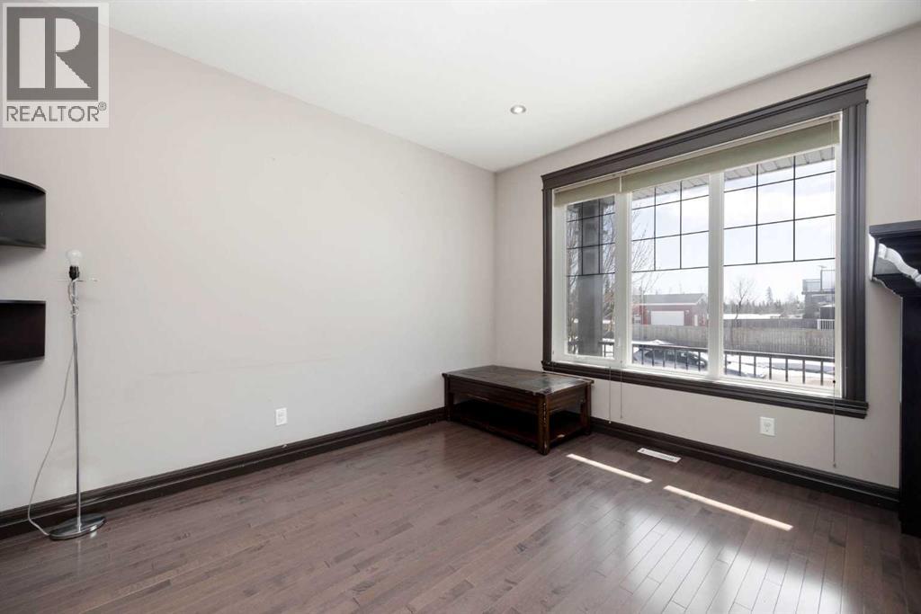 104 Grebe Road, Fort McMurray