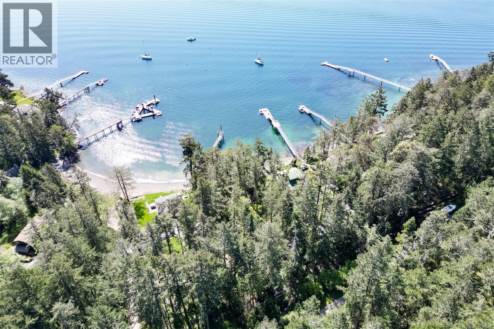  4 McKenzie Crescent, Piers Island