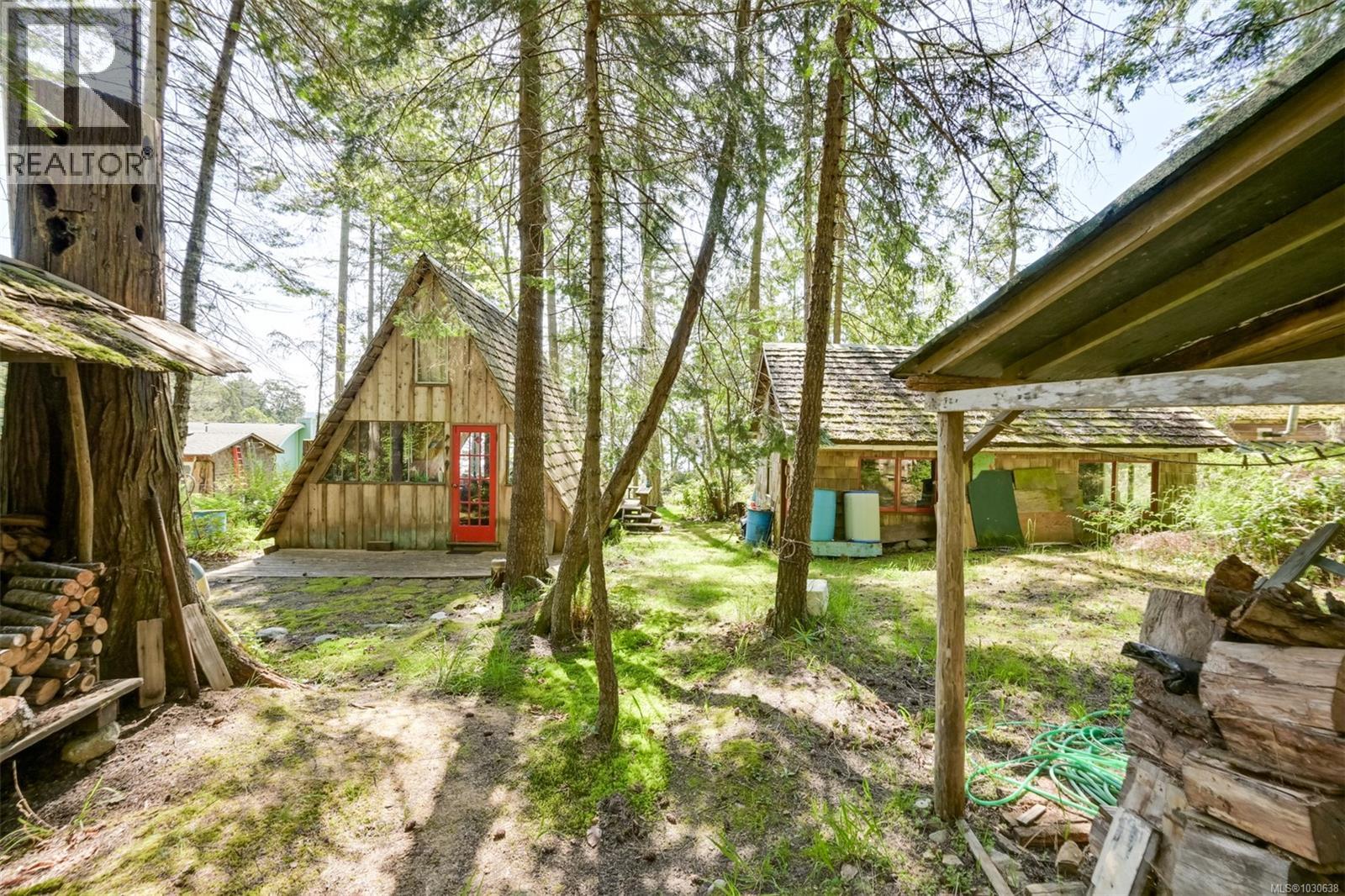  4 McKenzie Crescent, Piers Island