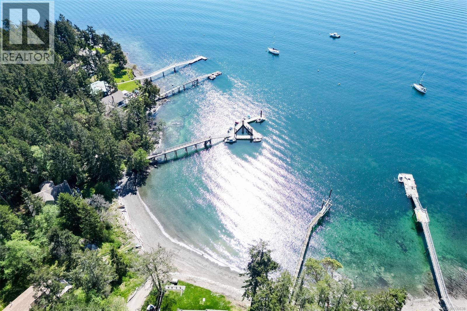 4 McKenzie Crescent, Piers Island