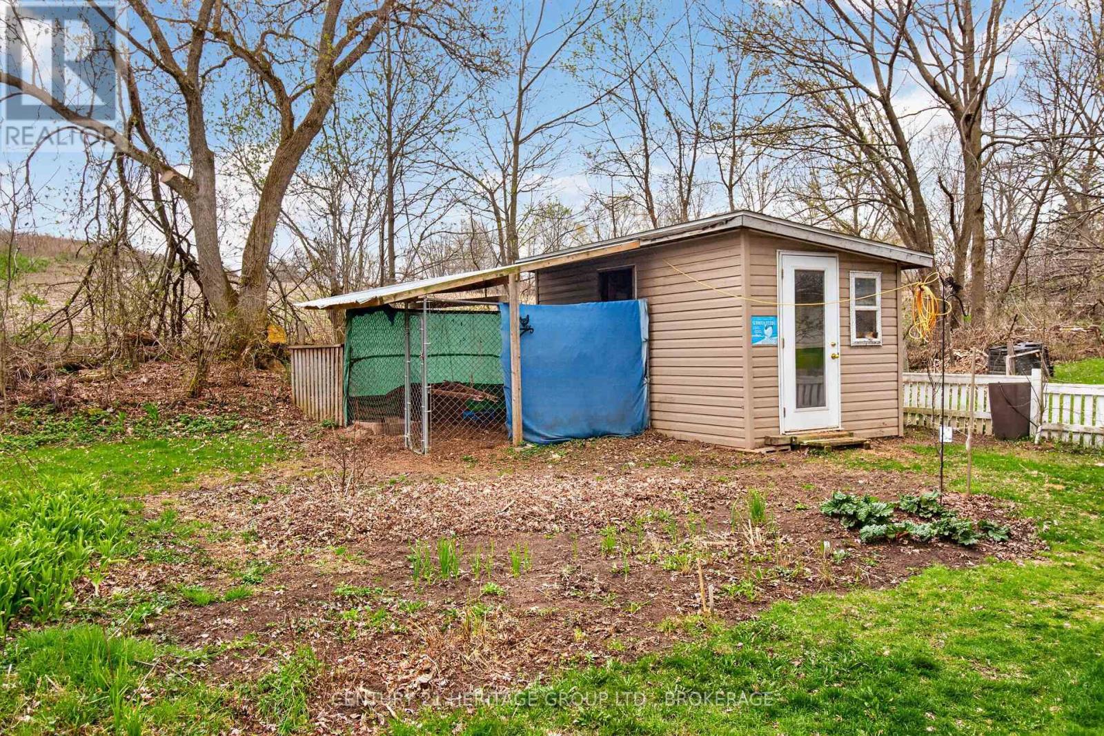 187 HILLSIDE CIRCLE - 16