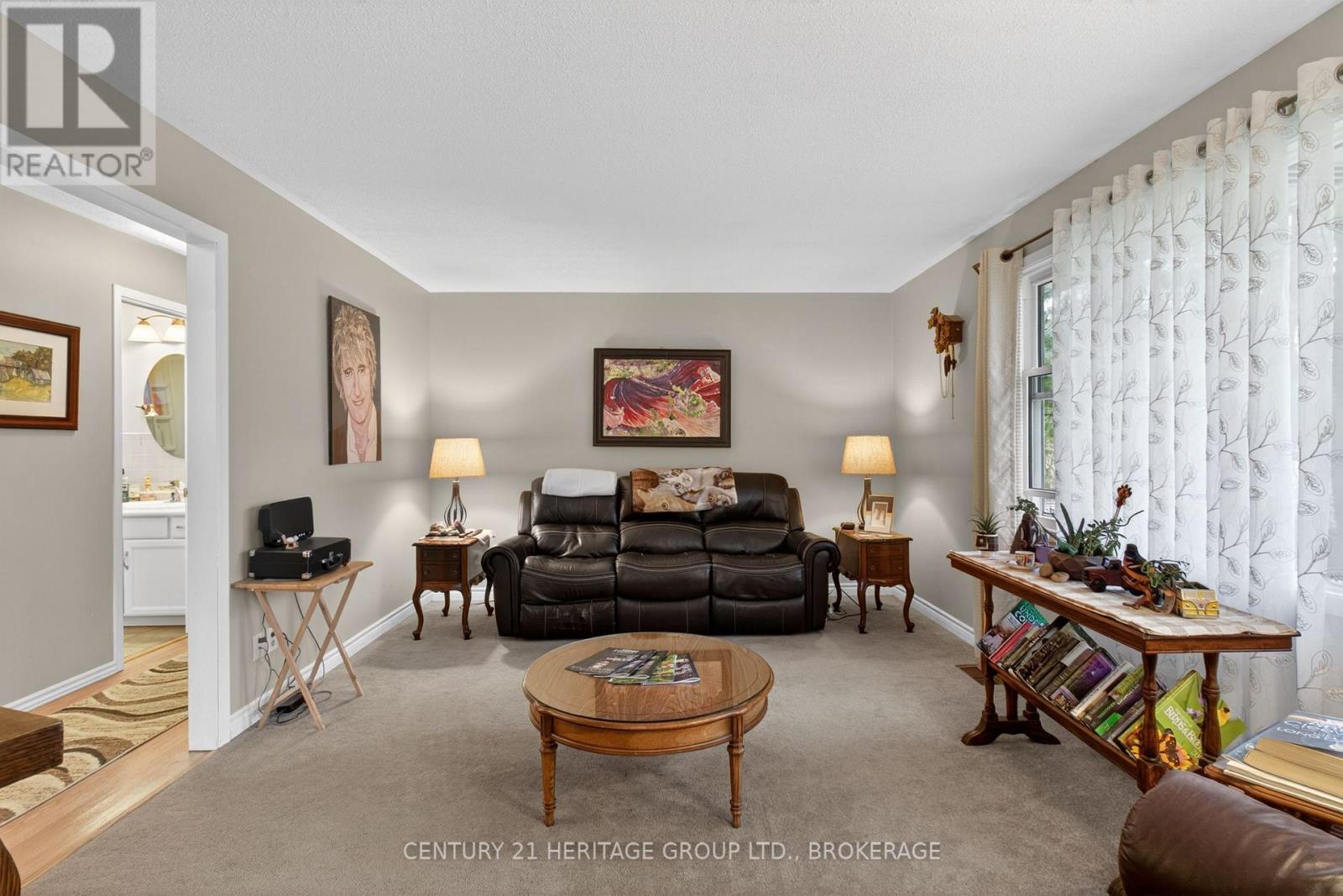 187 HILLSIDE CIRCLE - 27