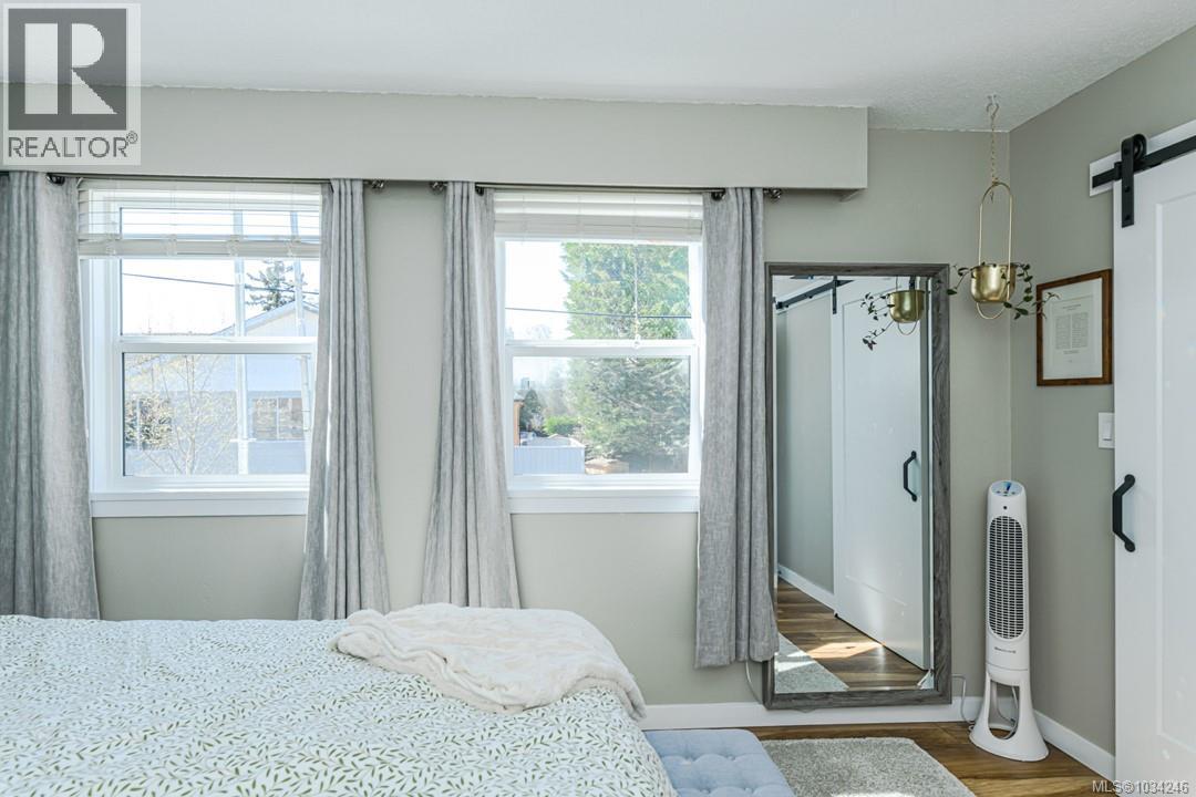 23 3060 Harriet Road, Saanich