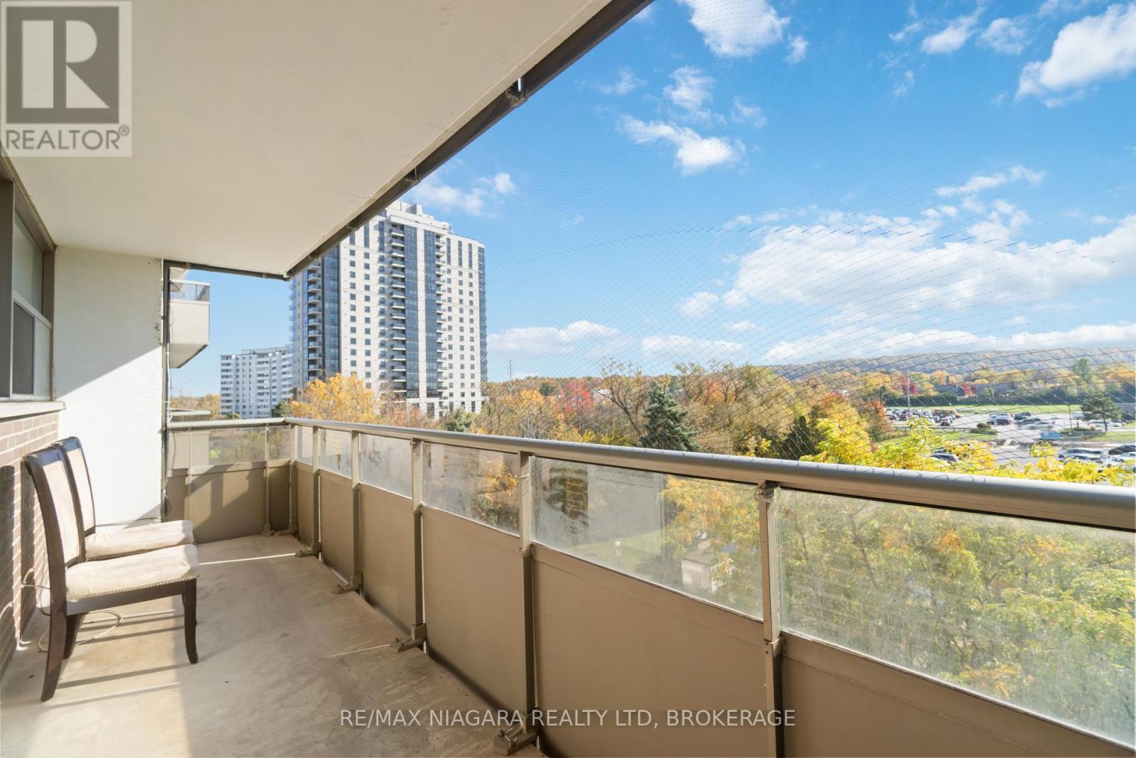 #409 215 GLENRIDGE AVENUE - 13