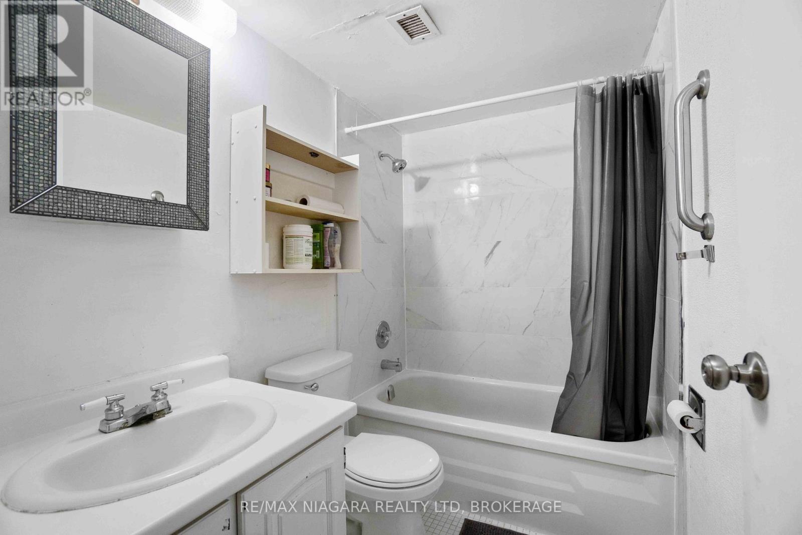 #409 215 GLENRIDGE AVENUE - 22