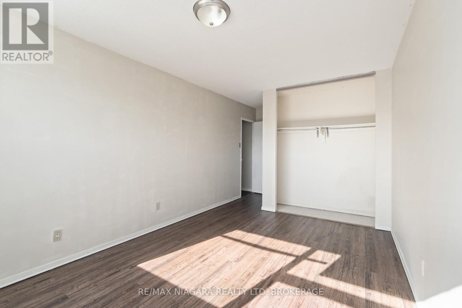 #409 215 GLENRIDGE AVENUE - 24