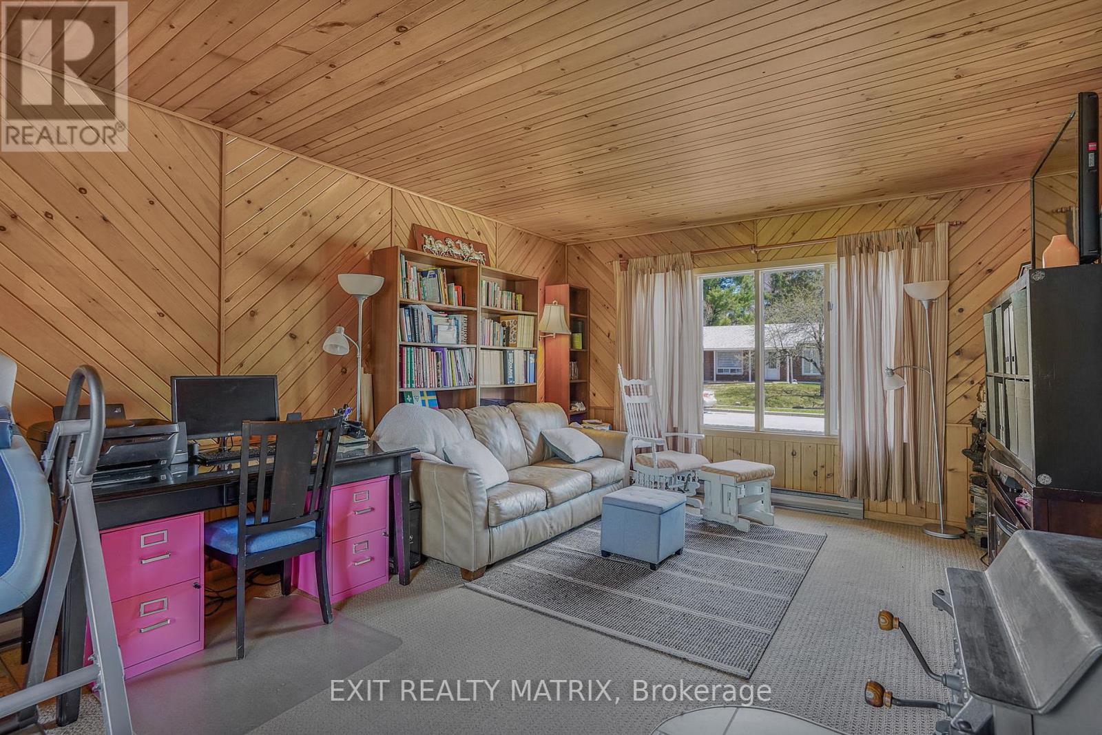 630 THORNE STREET - 16