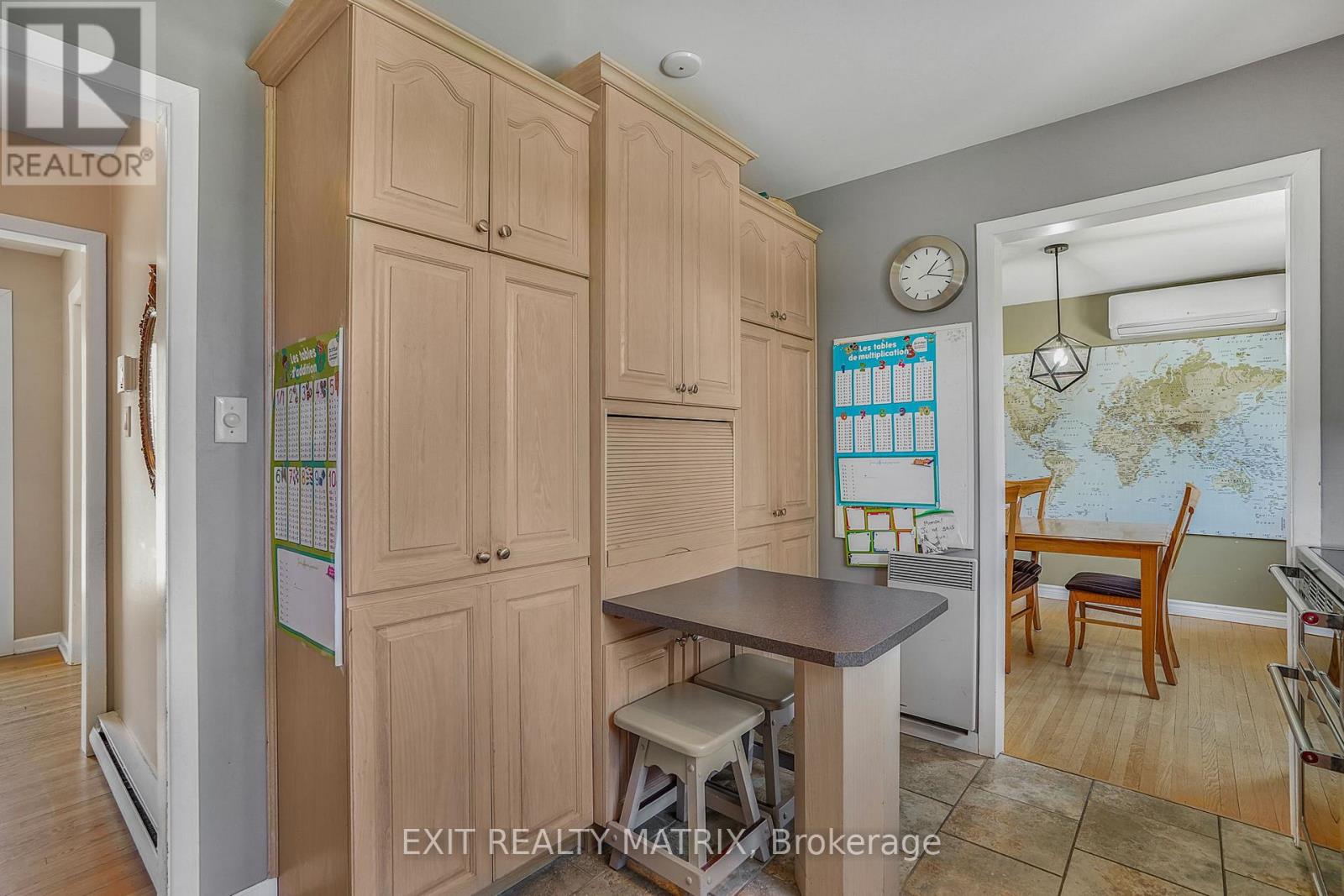630 THORNE STREET - 13