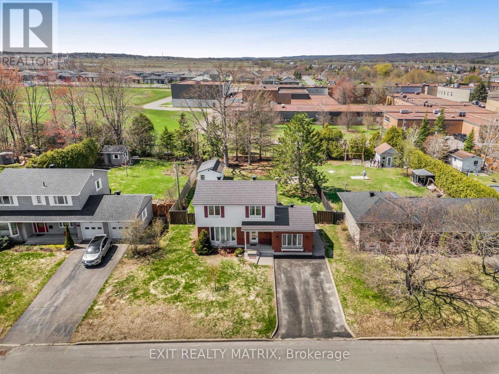 630 THORNE STREET - 34