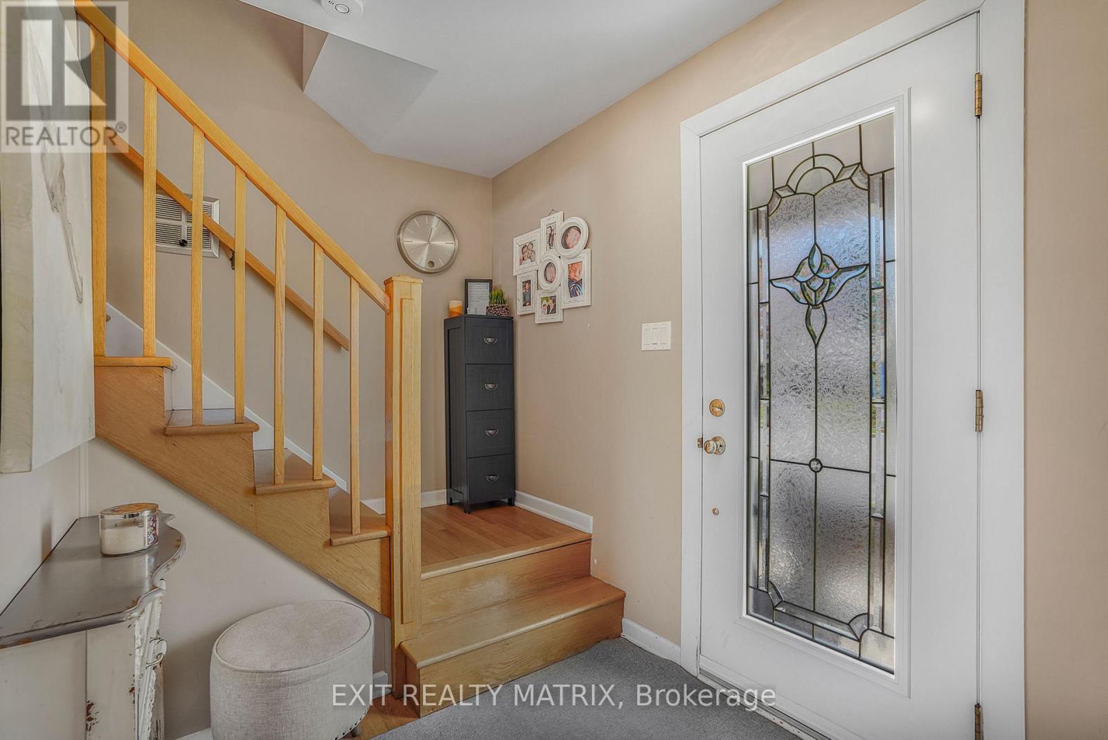 630 THORNE STREET - 4