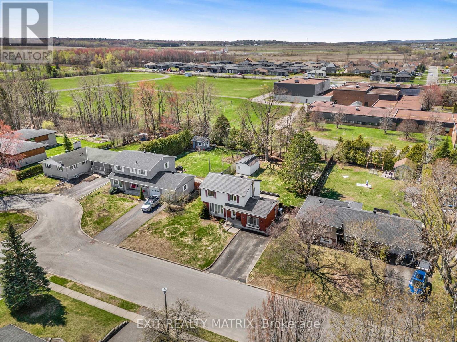 630 THORNE STREET - 36