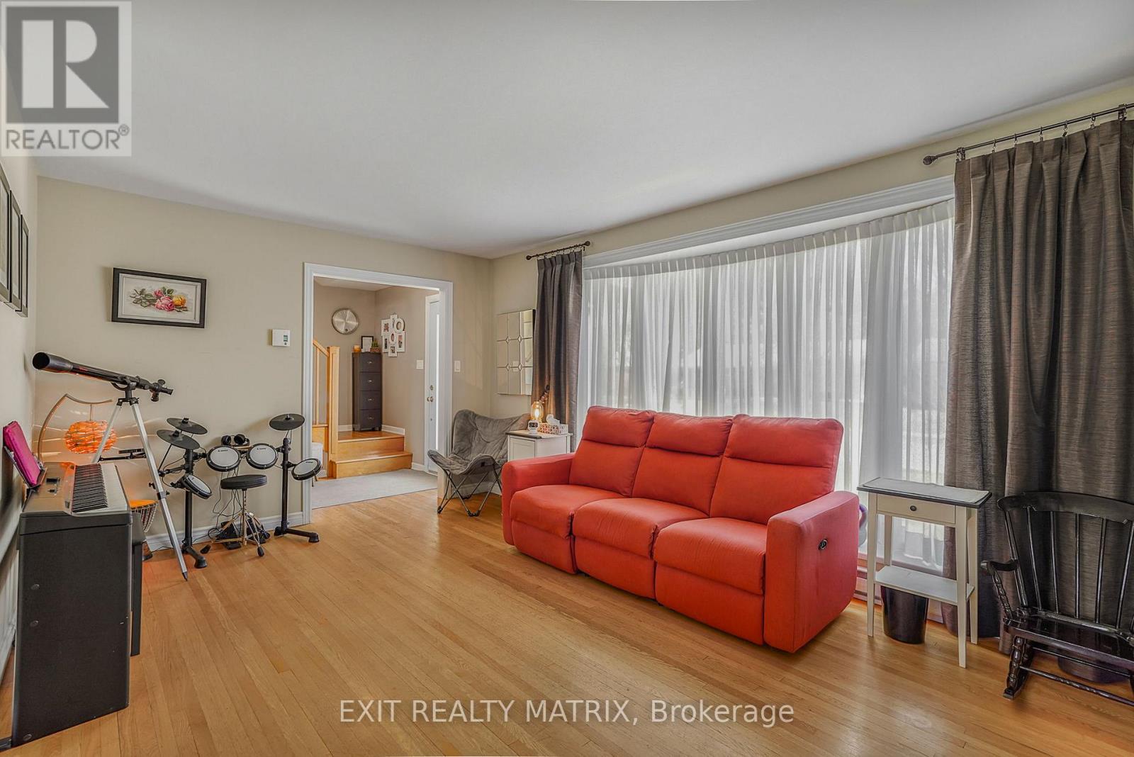630 THORNE STREET - 5