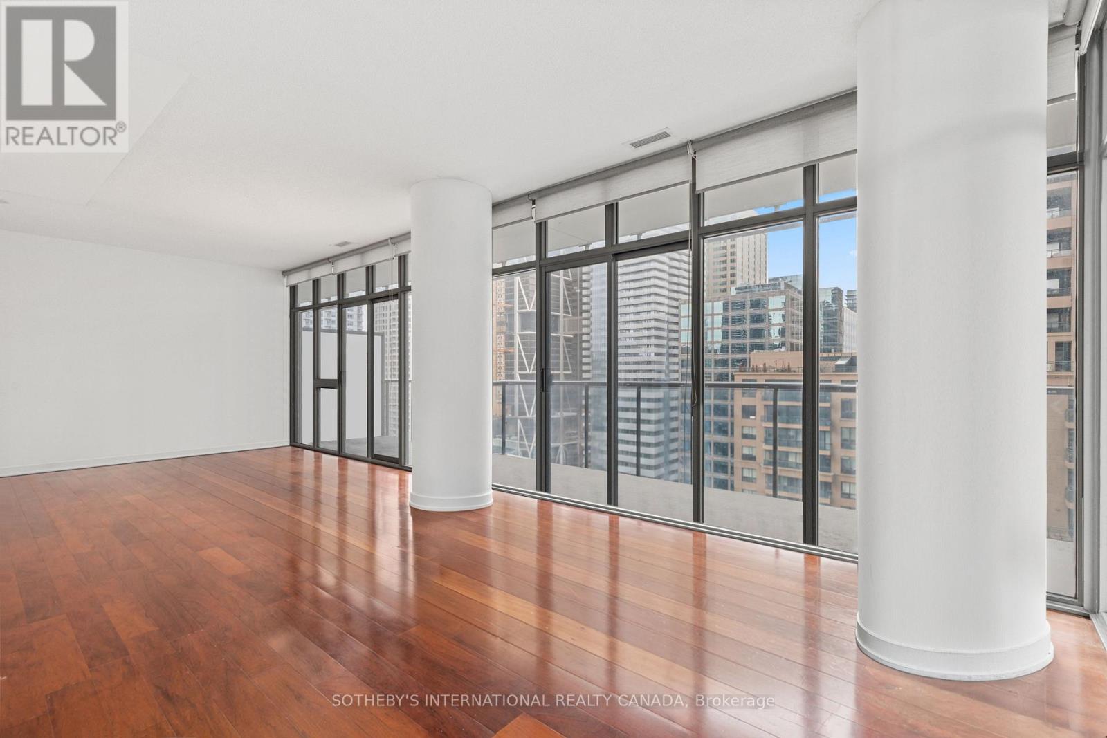 #1611 33 CHARLES STREET E - 10