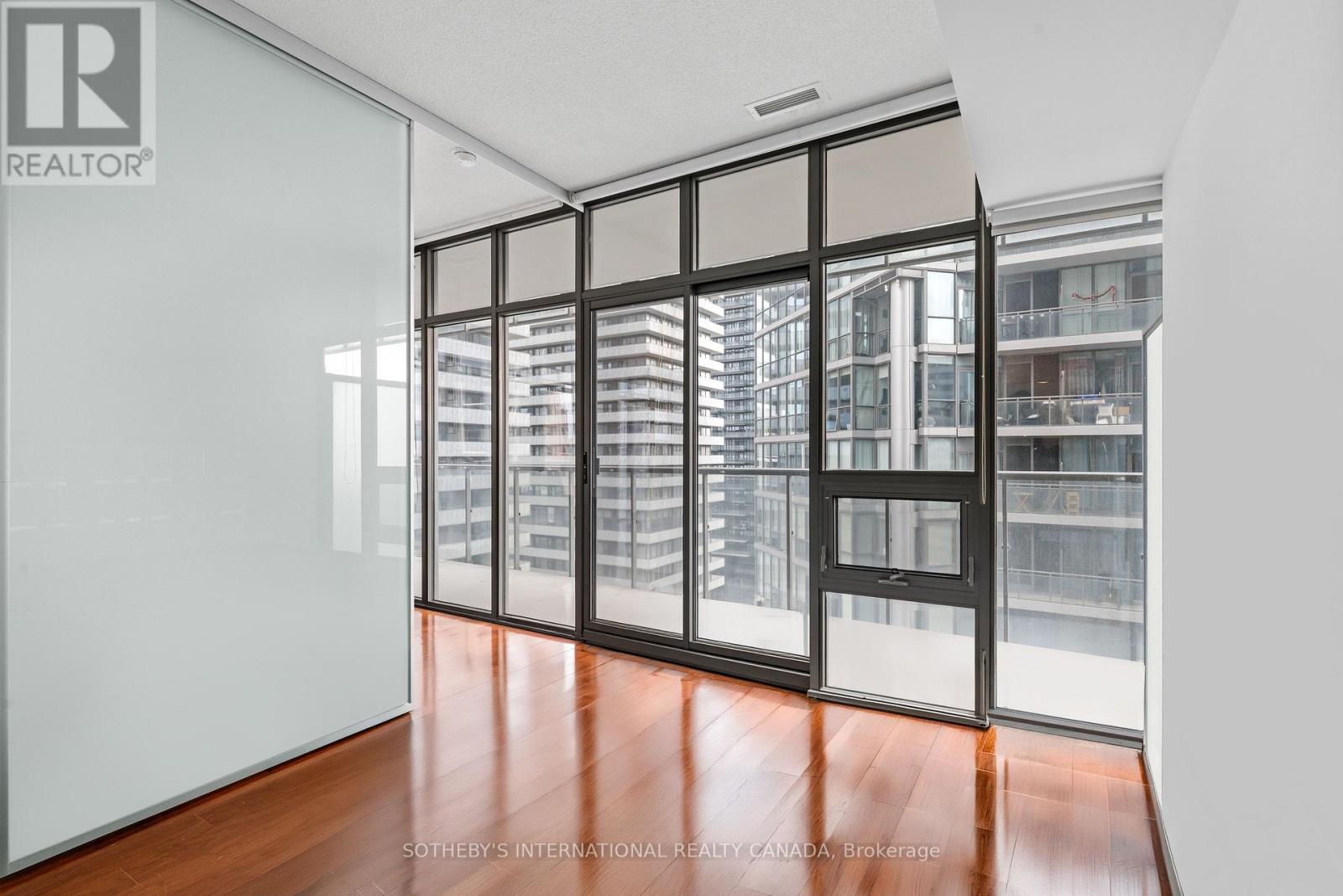 #1611 33 CHARLES STREET E - 13
