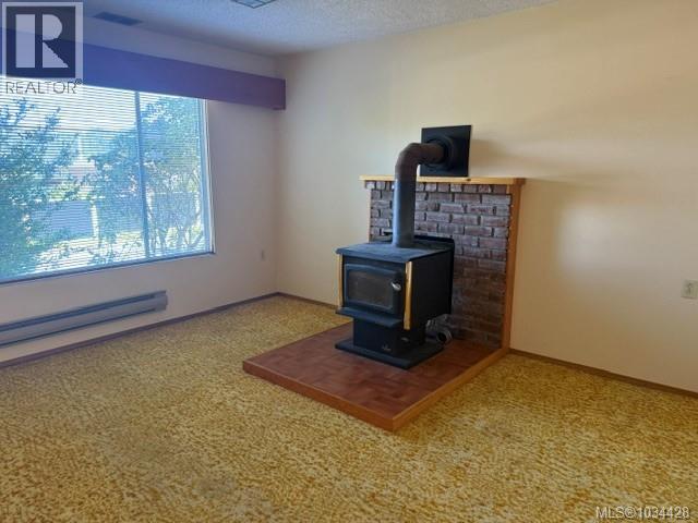 6140 Huckleberry Lane - 4