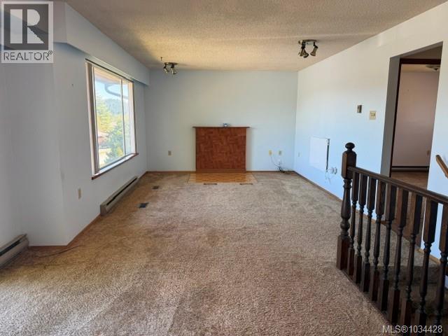 6140 Huckleberry Lane - 8