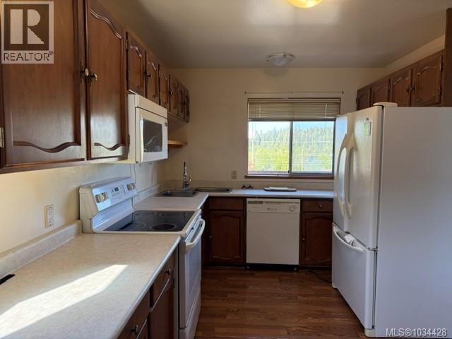 6140 Huckleberry Lane - 9