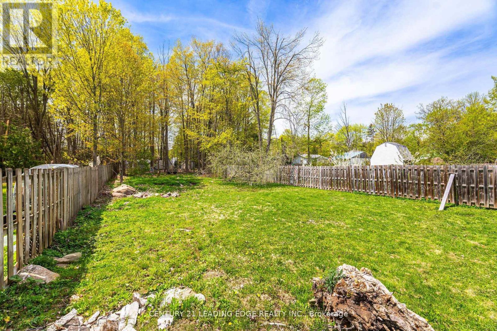 2678 25TH SIDE ROAD - 22