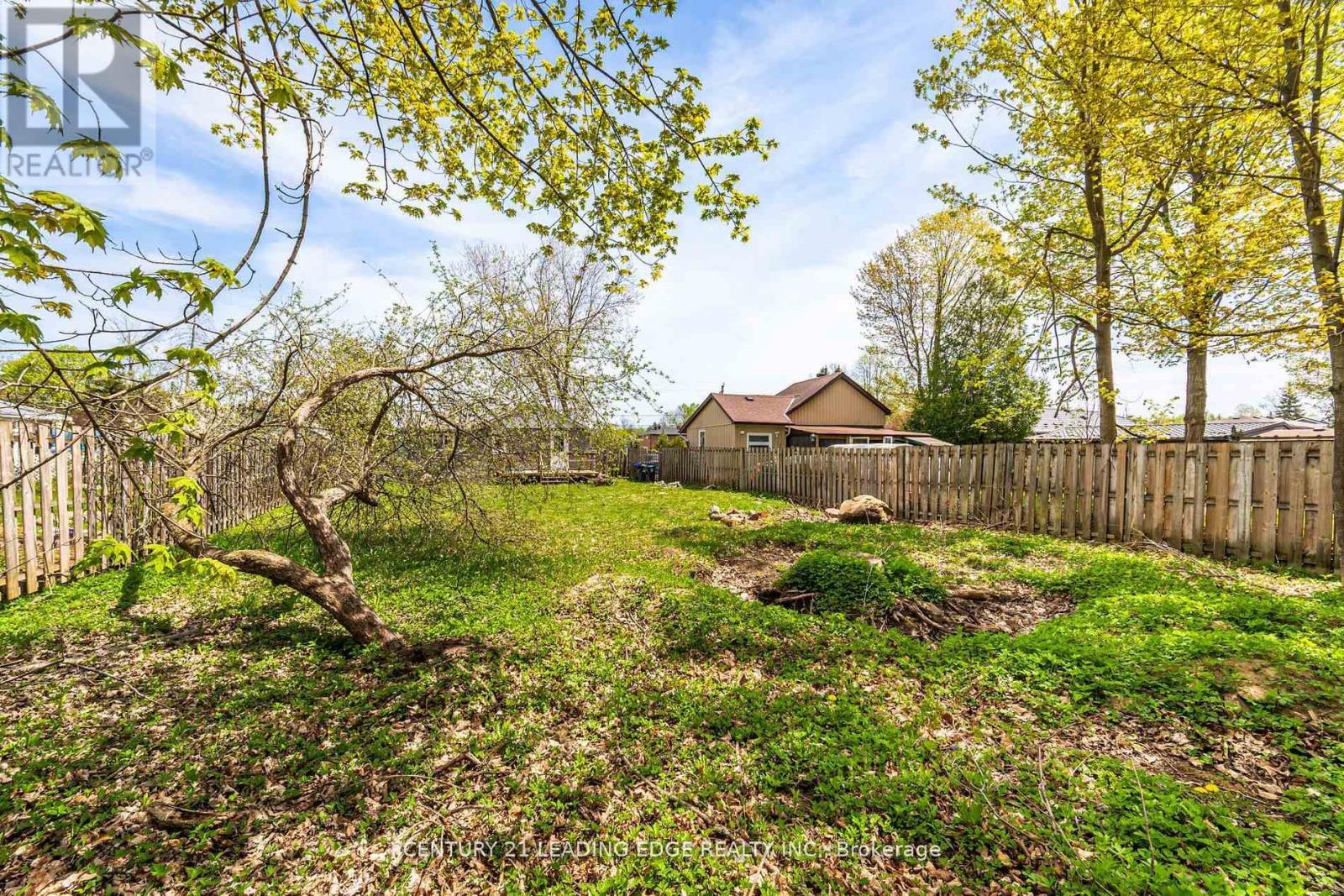 2678 25TH SIDE ROAD - 24