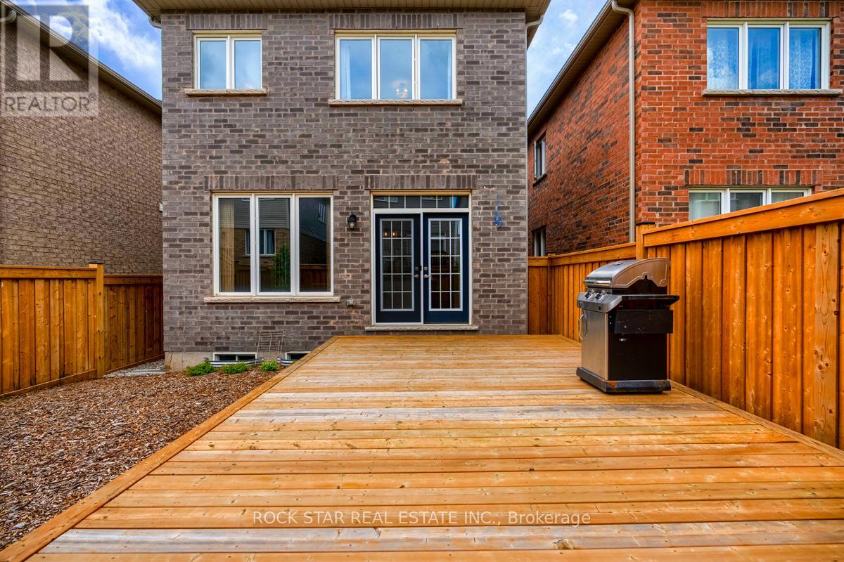 331 DOLMAN STREET - 35