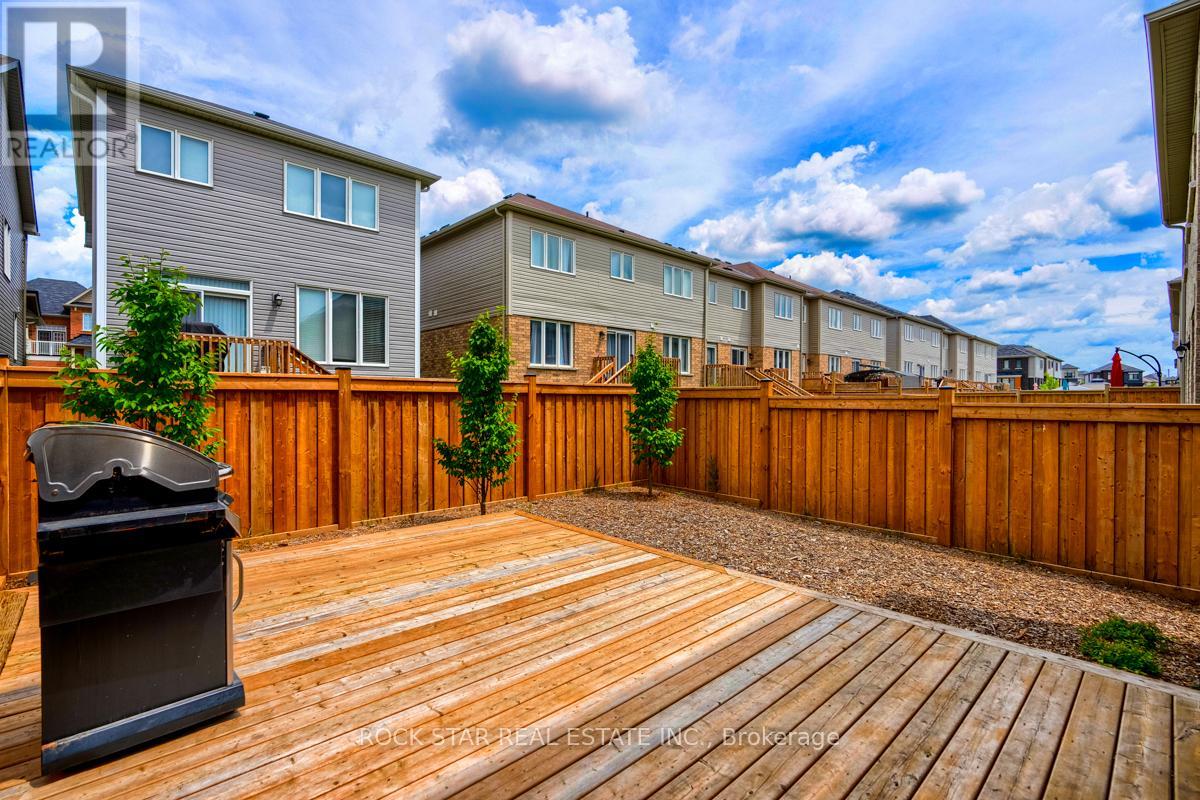 331 DOLMAN STREET - 37