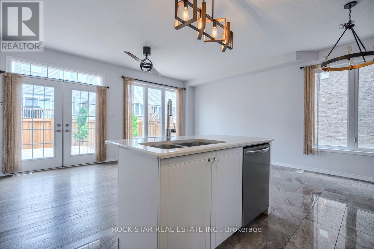 331 DOLMAN STREET - 13