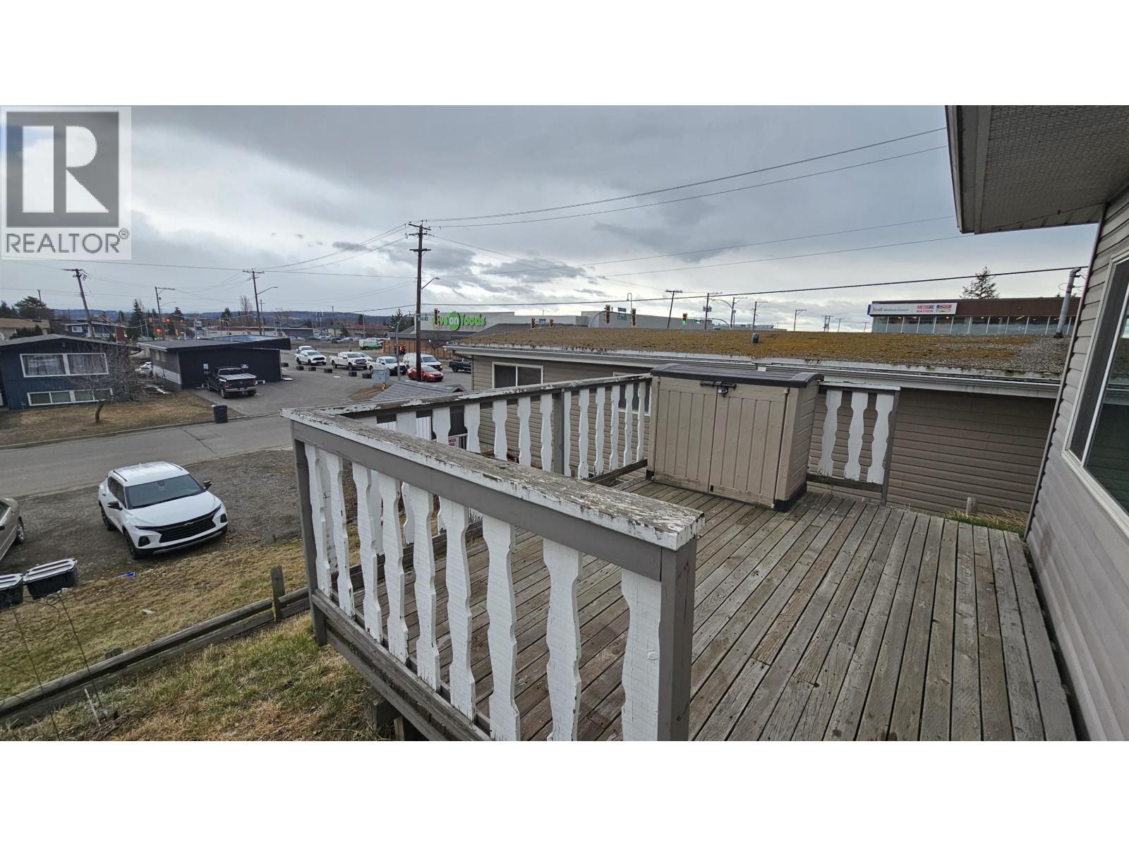 469-471 LYON STREET, Prince George