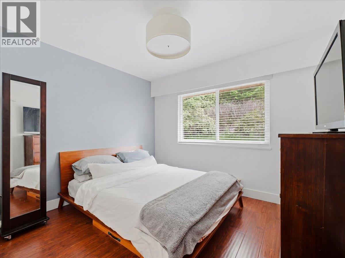 1444 RIVERSIDE DRIVE, North Vancouver