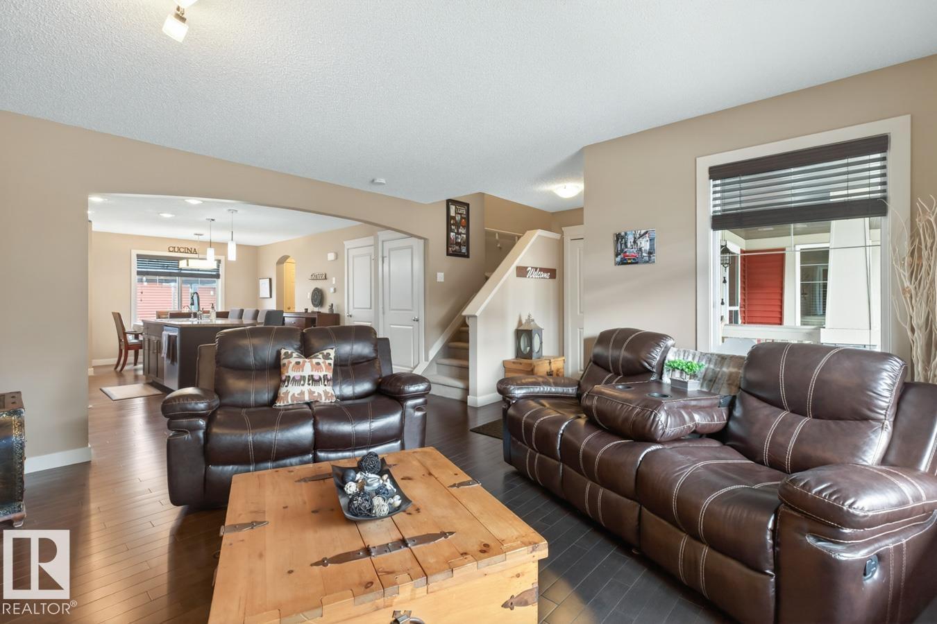 4048 Morrison WY NW, Edmonton