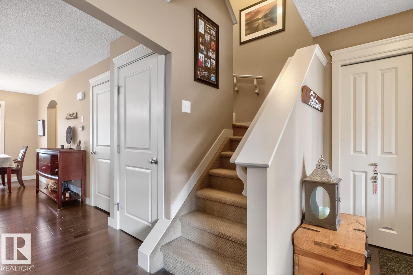 4048 Morrison WY NW, Edmonton