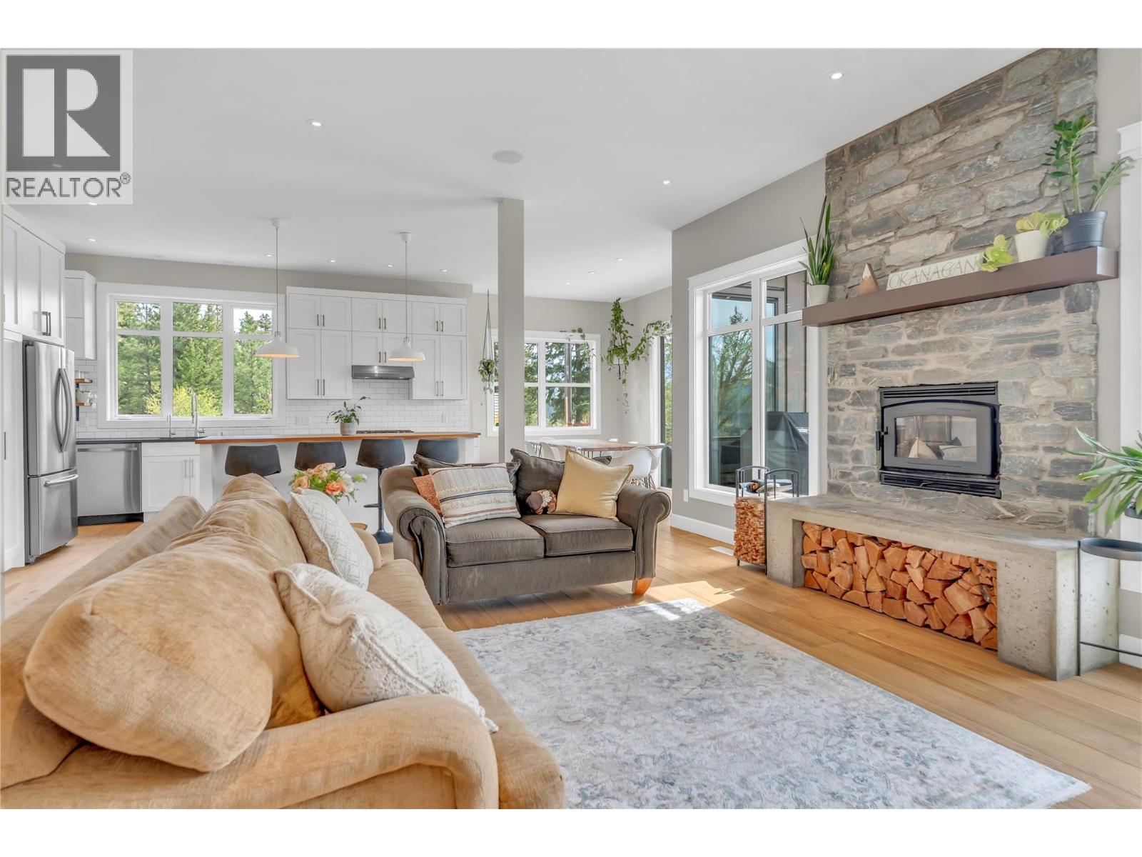 8388 Princeton Summerland Road, Summerland