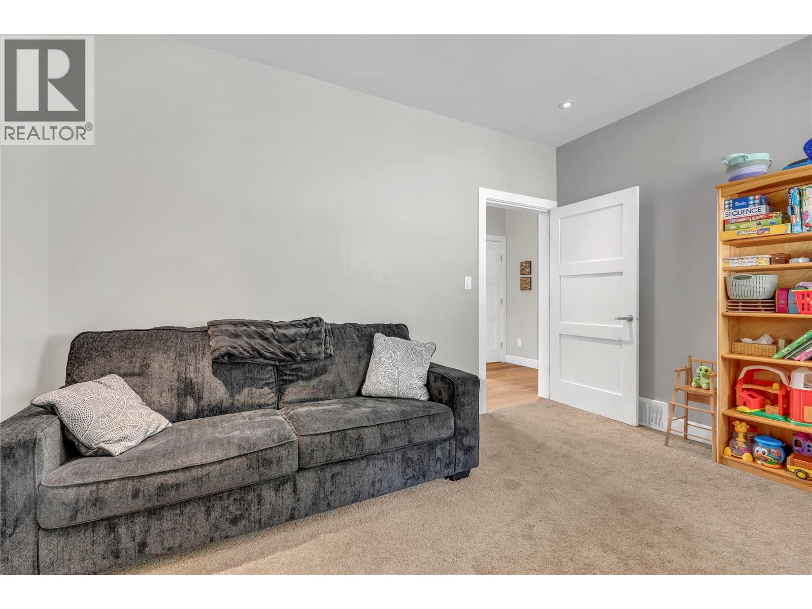 8388 Princeton Summerland Road, Summerland