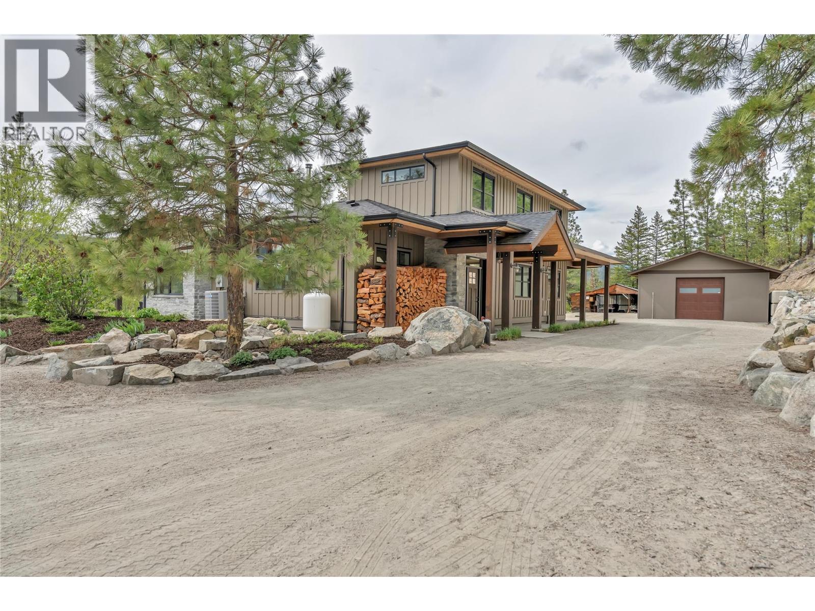8388 Princeton Summerland Road, Summerland