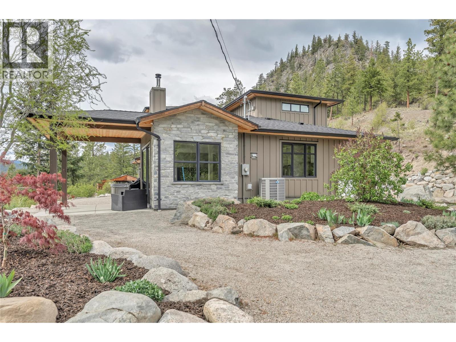8388 Princeton Summerland Road, Summerland