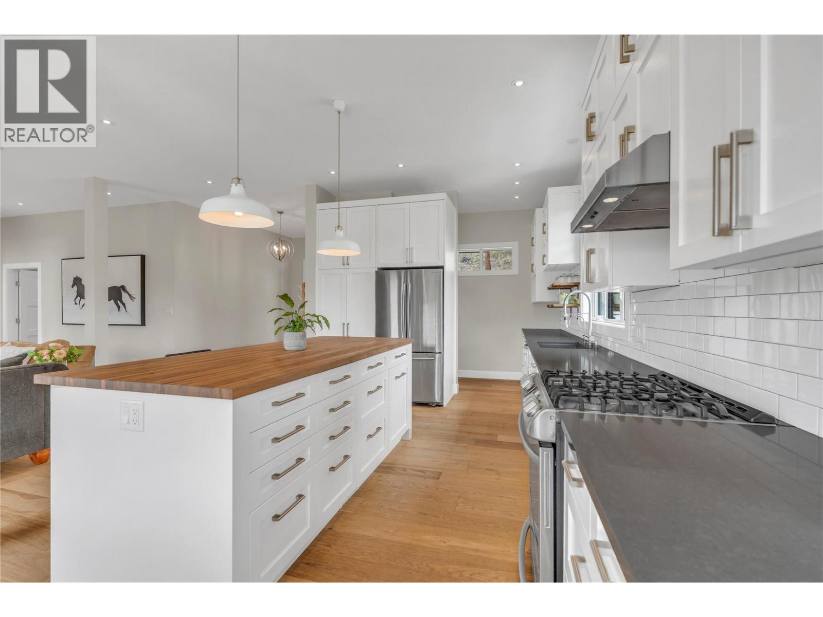 8388 Princeton Summerland Road - 5