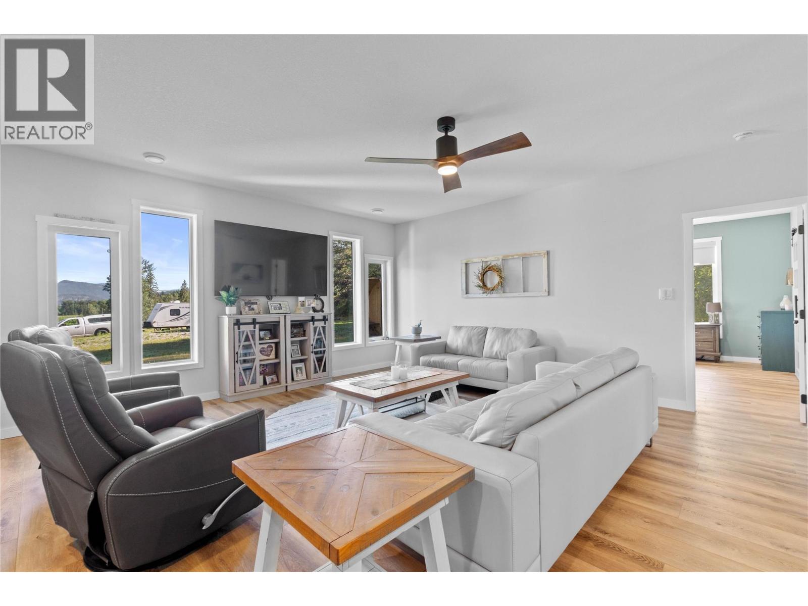 22 Parsons Road - 30