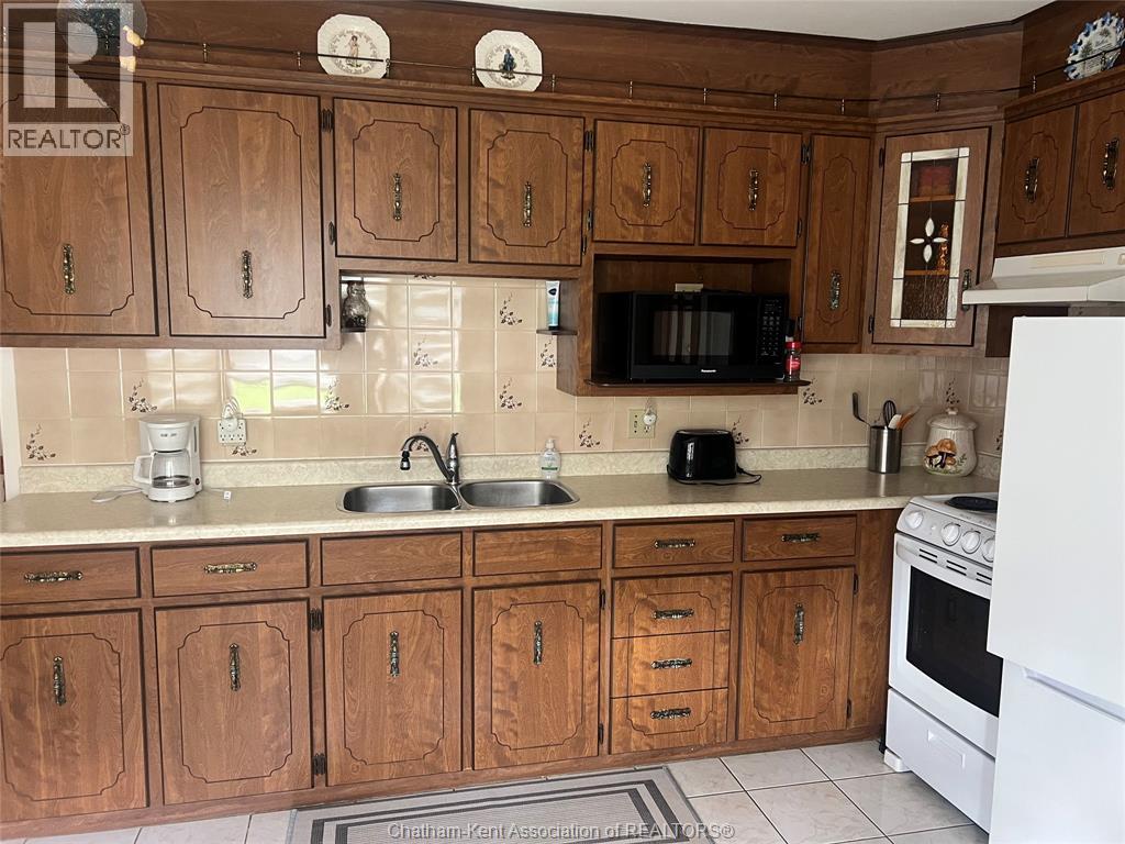 61 SEMENYN AVENUE, Chatham, Ontario, N7L3R7 — Photo 9