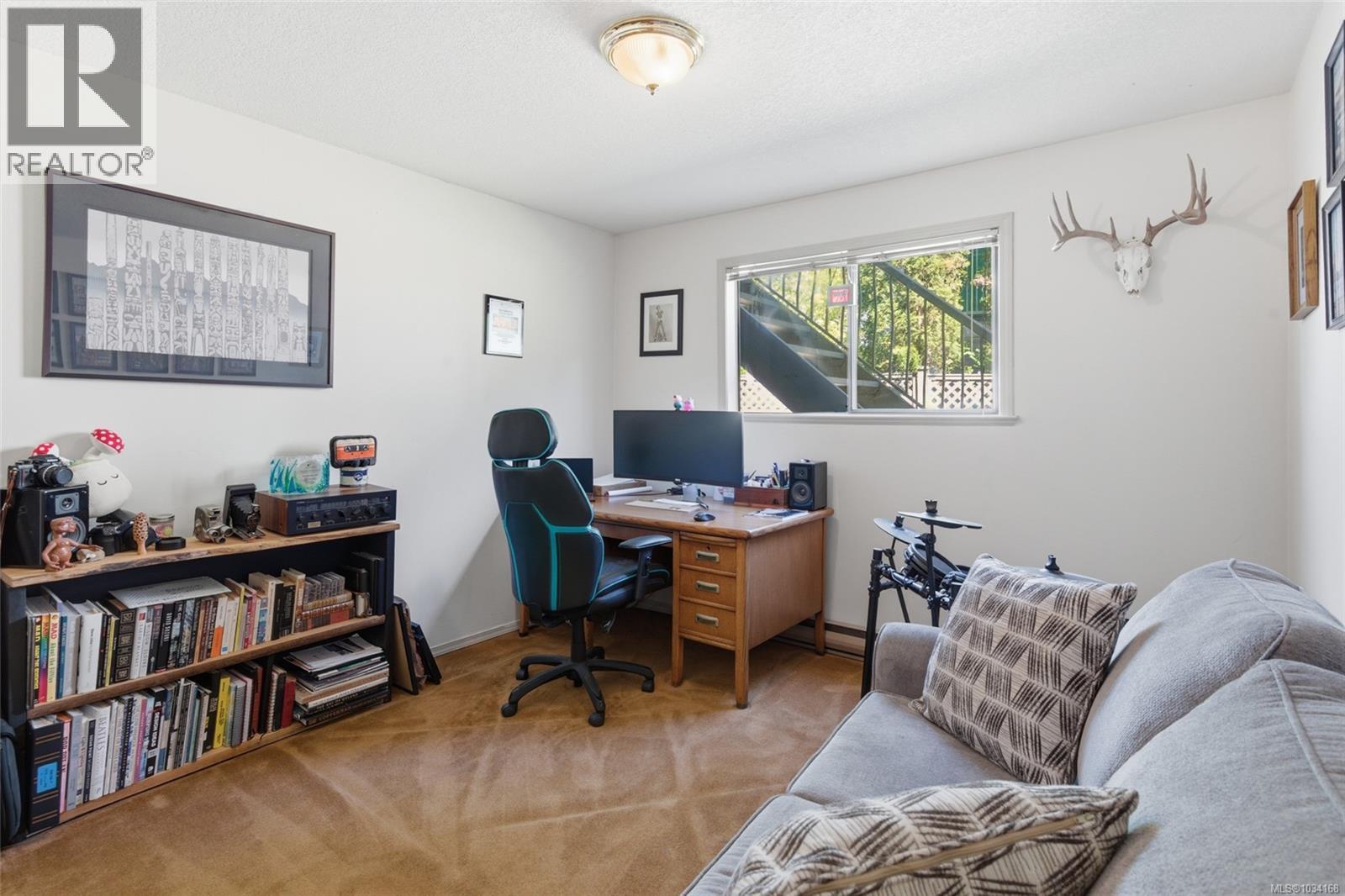2841 Roseborough Ave - 26