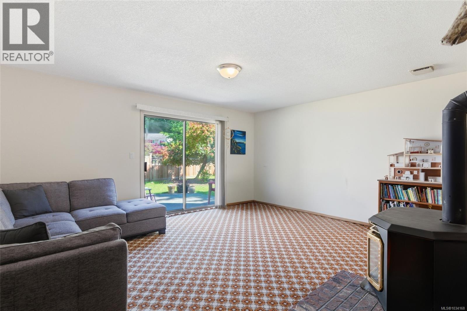 2841 Roseborough Ave - 24