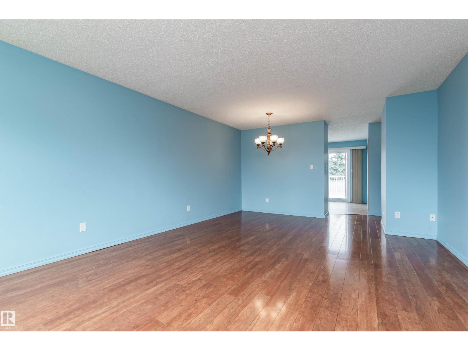 #22 20 Georgian WY, Sherwood Park