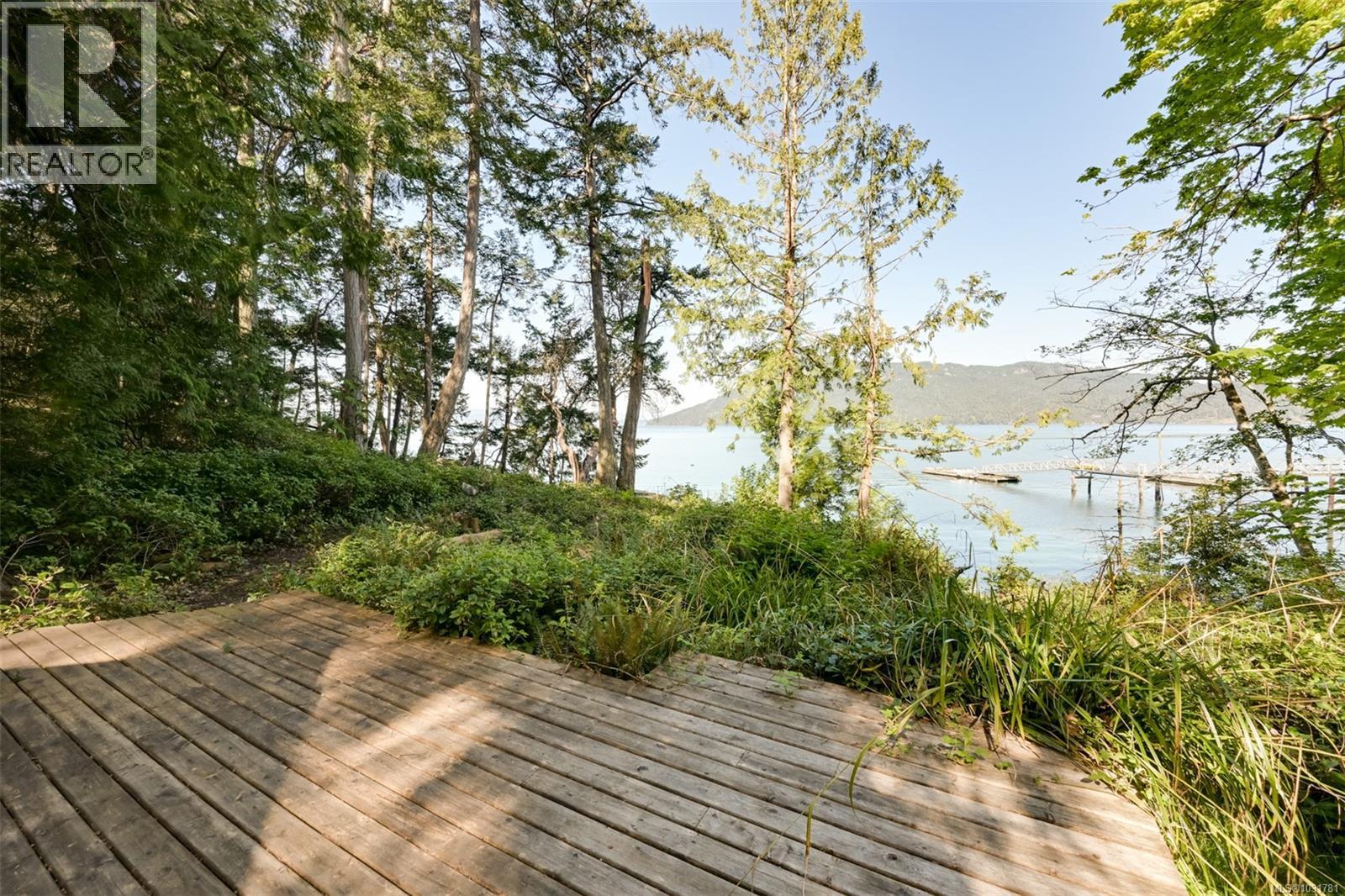 90 Mckenzie Cres - 13