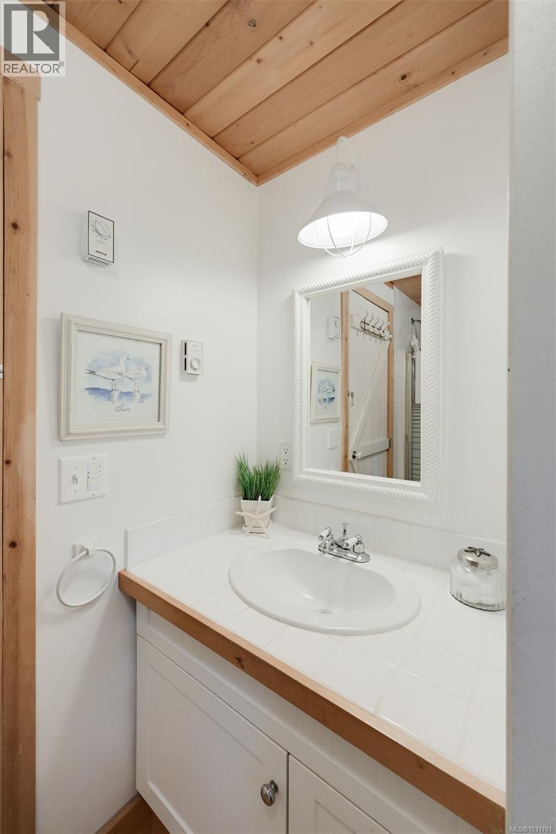 90 Mckenzie Cres - 42
