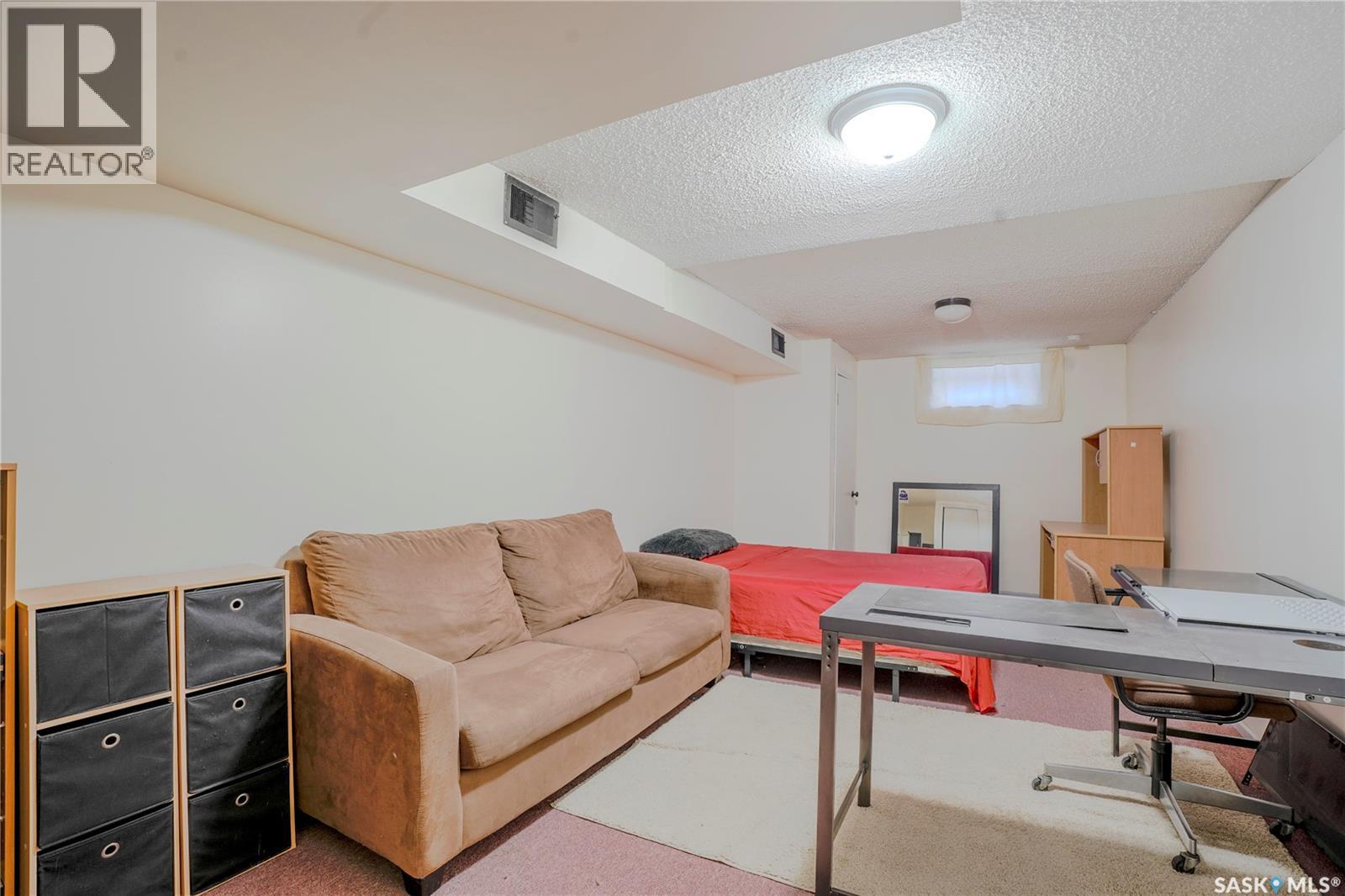 1812 Grant DRIVE - 27