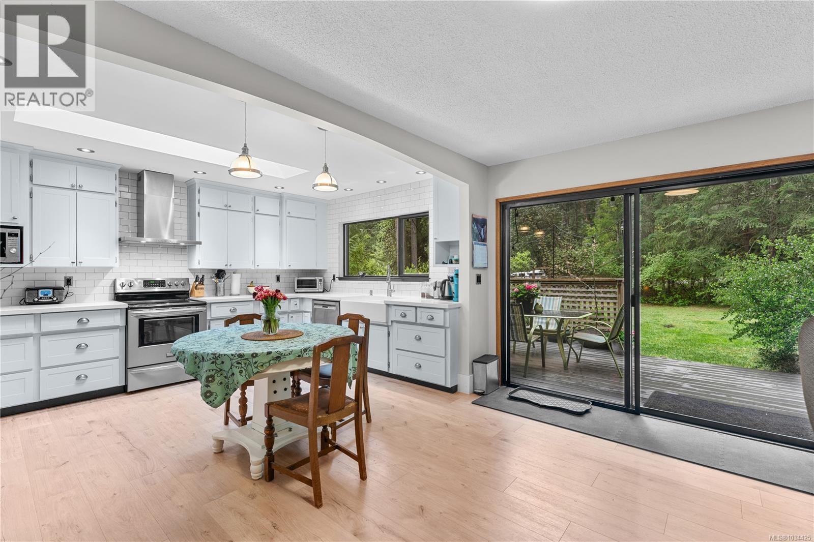 438 Dunshire Dr - 8