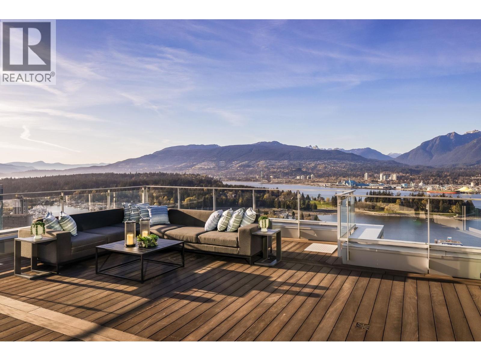 PH3101 277 THURLOW STREET, Vancouver