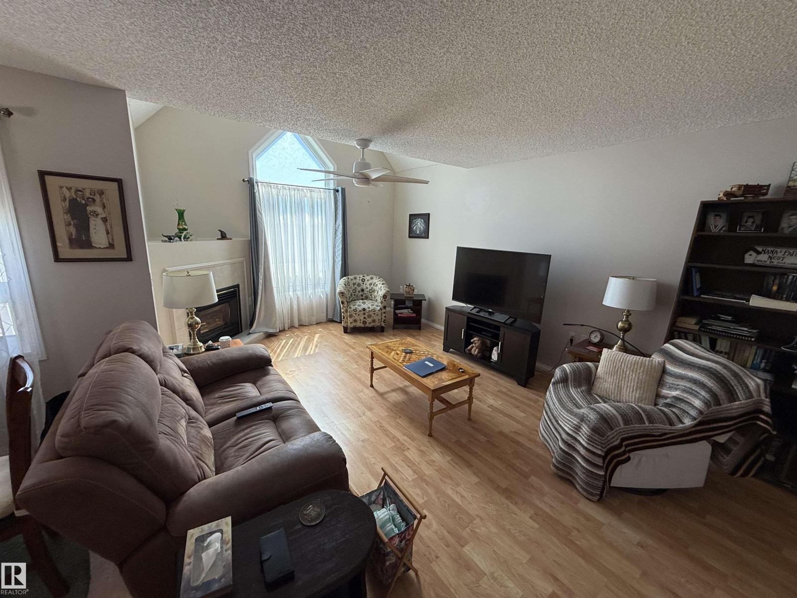 #410 9926 100, Fort Saskatchewan