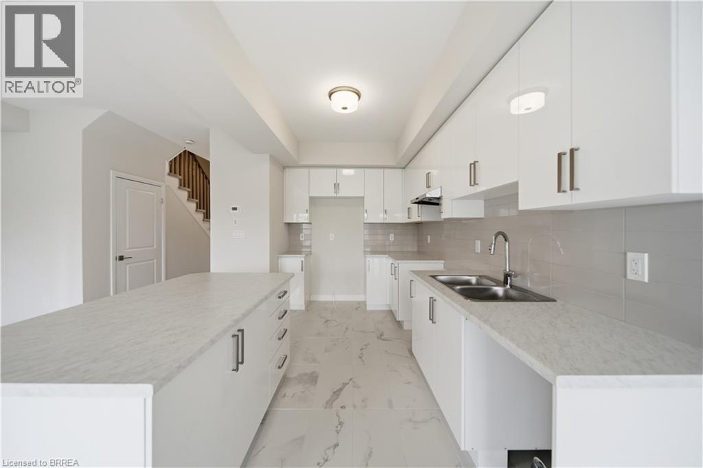 660 COLBORNE Street W Unit# 72, Brantford, Ontario, N3T0Y7 — Photo 9