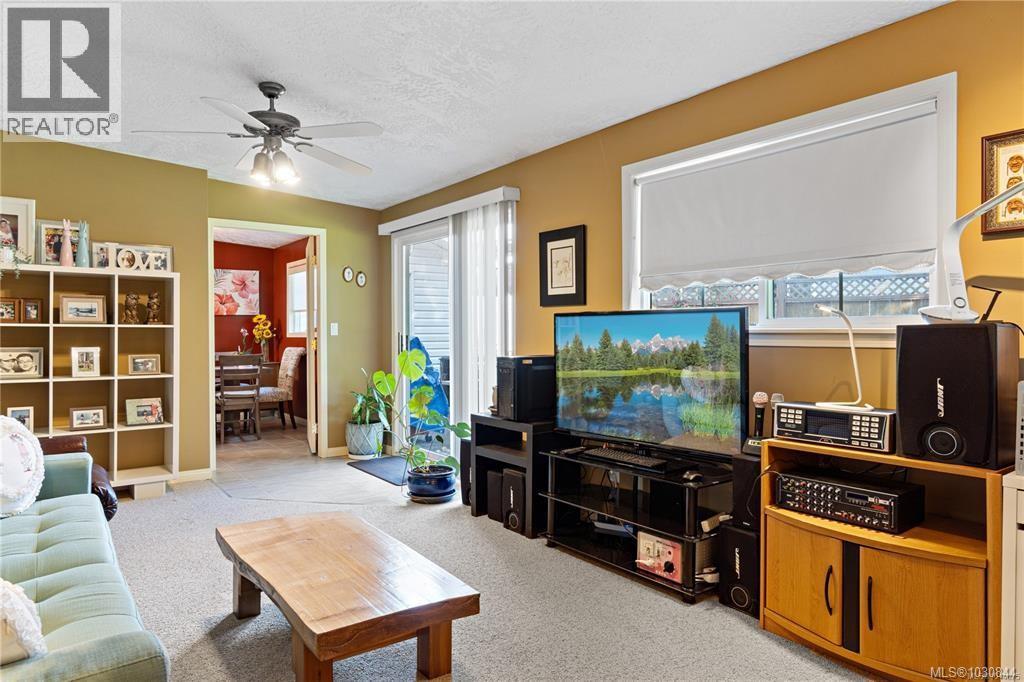3812 King Arthur Dr - 12