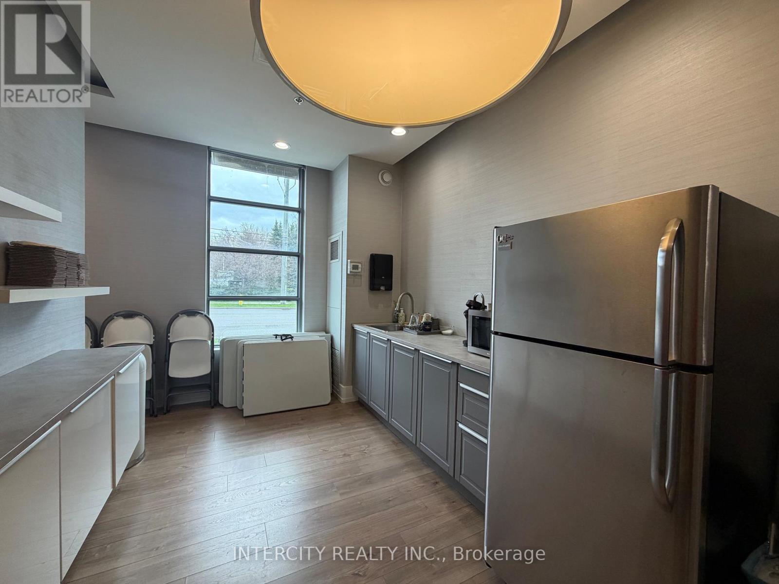 #802 7730 KIPLING AVENUE - 35