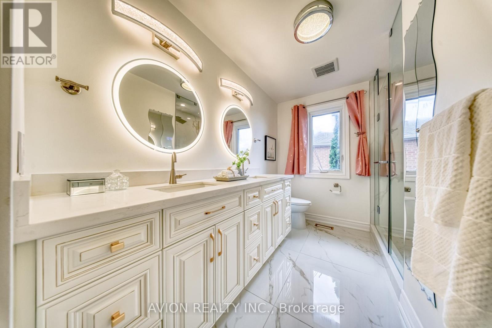 134 BUTTERFIELD CRESCENT - 35